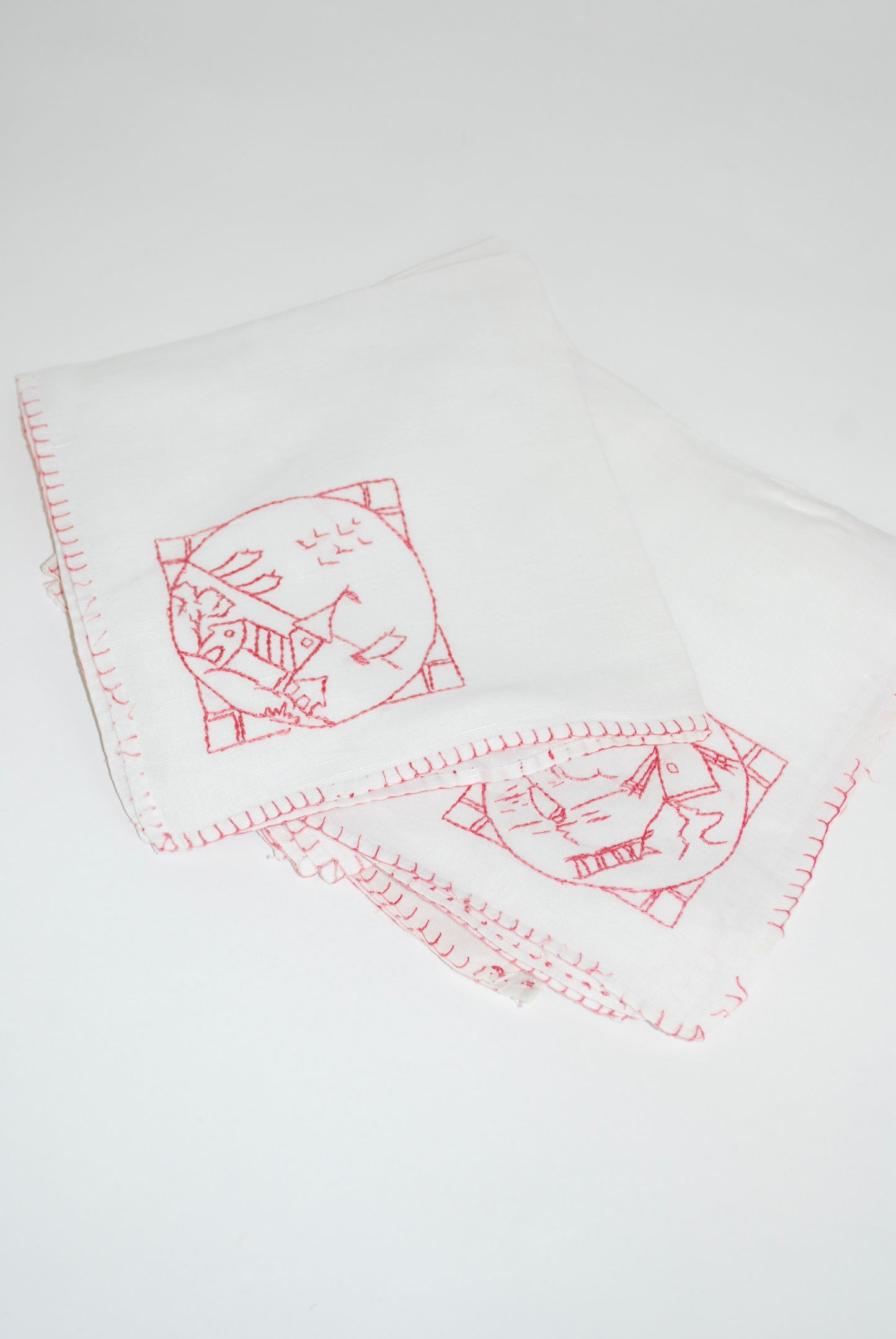 four scenic napkins