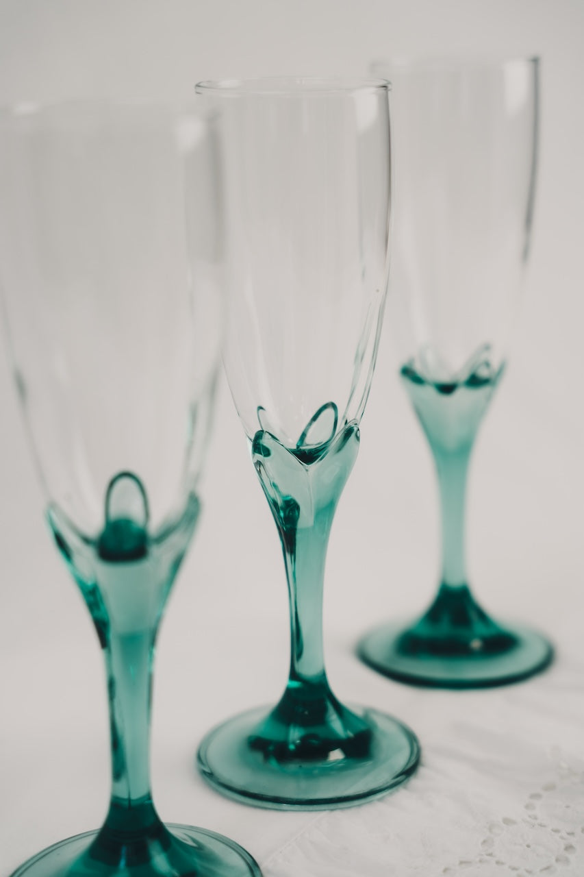 three flower flutes
