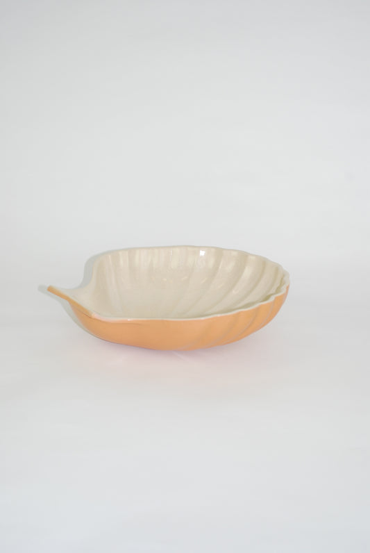 shell serving bowl