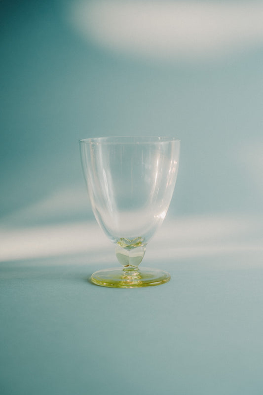 five yellow wine/waterglasses