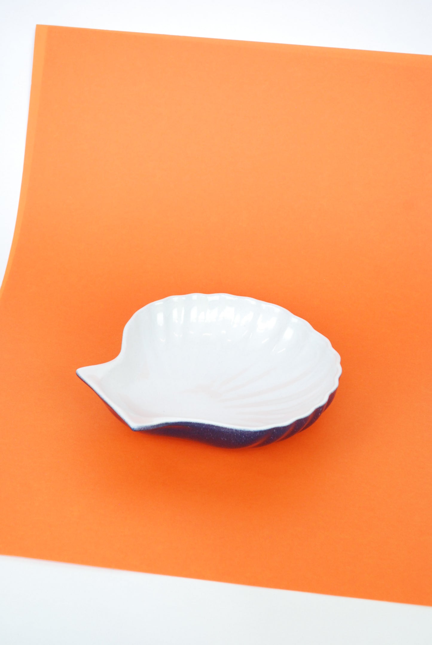 large blue shell serving bowl