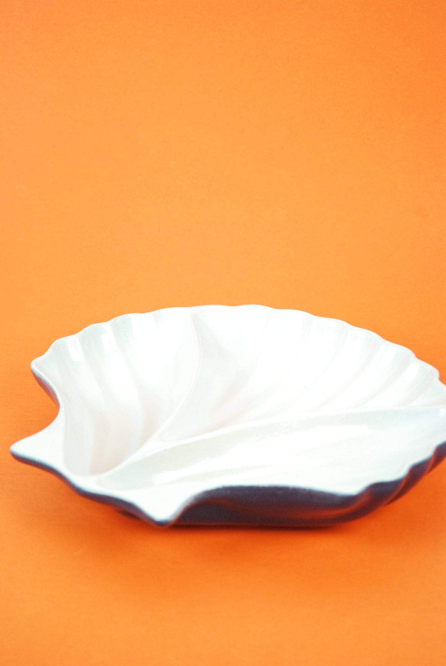 shell snack dish