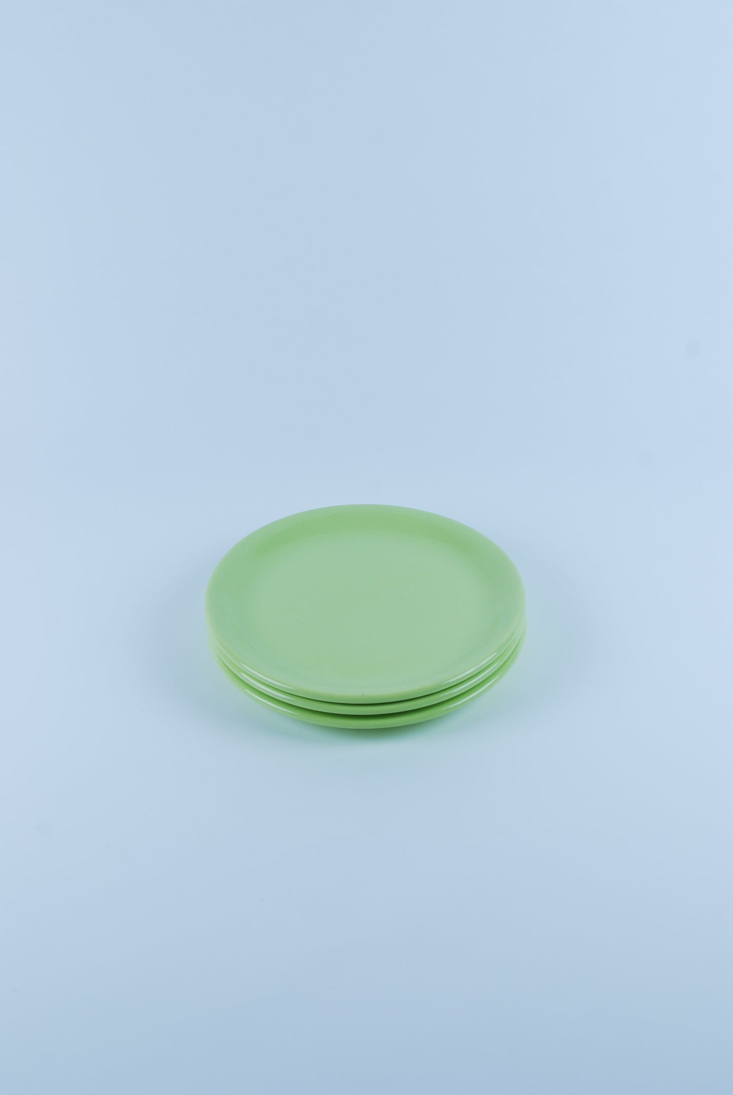 three green plates