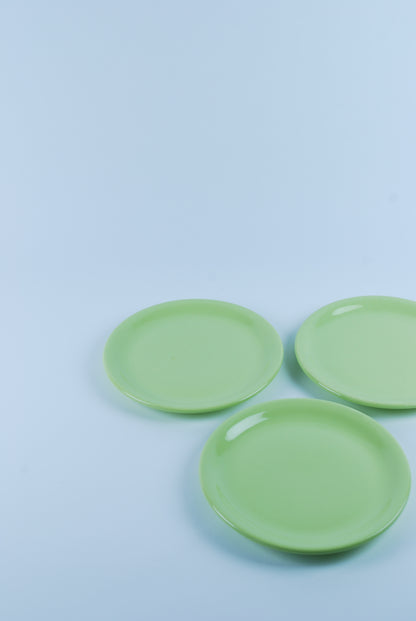 three green plates