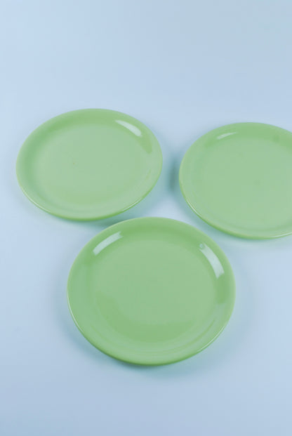 three green plates