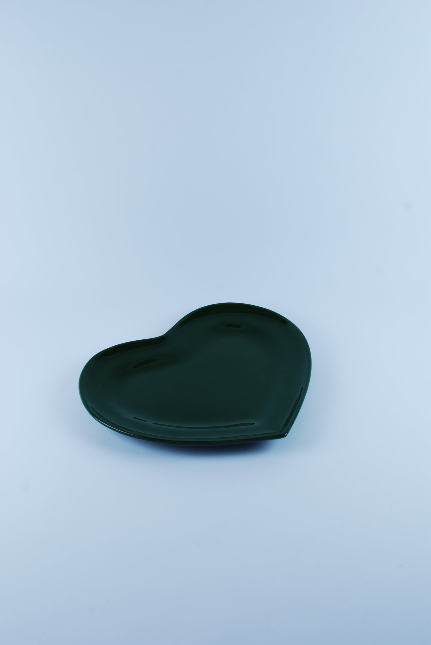 heart serving dish