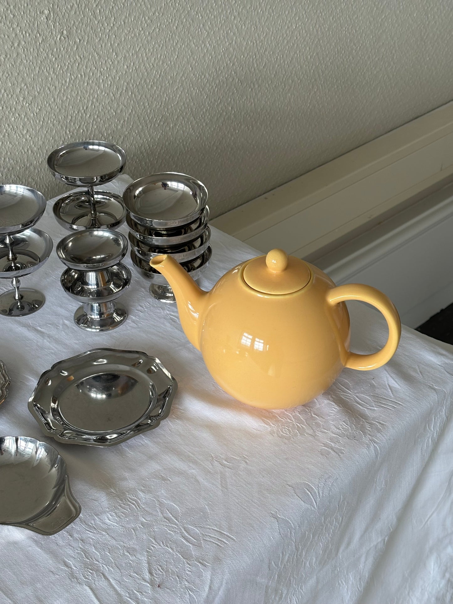 butter yellow teapot