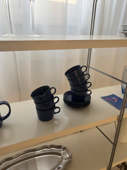 blue tea set