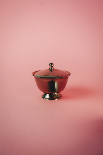 sugar pot