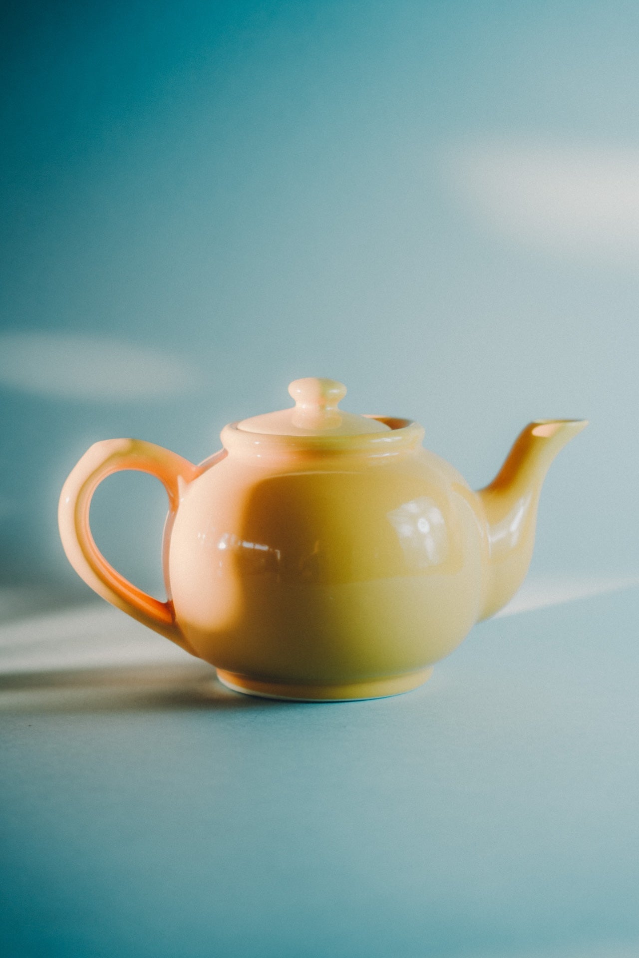 yellow tea pot